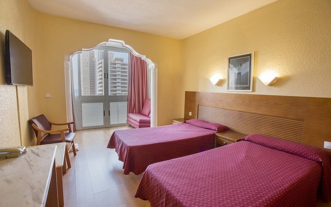 Doble uso individual (monoparental) Hotel Magic Villa Benidorm