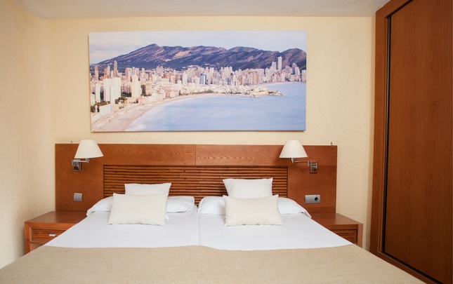 Doble junior estándar Hotel Magic Villa Benidorm